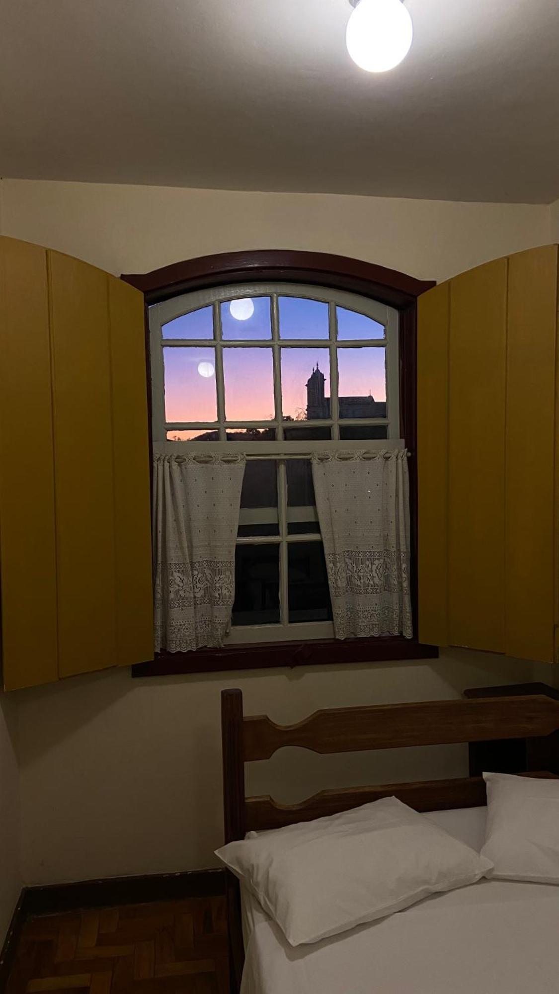 Brumas Ouro Preto Hostel E Pousada ภายนอก รูปภาพ