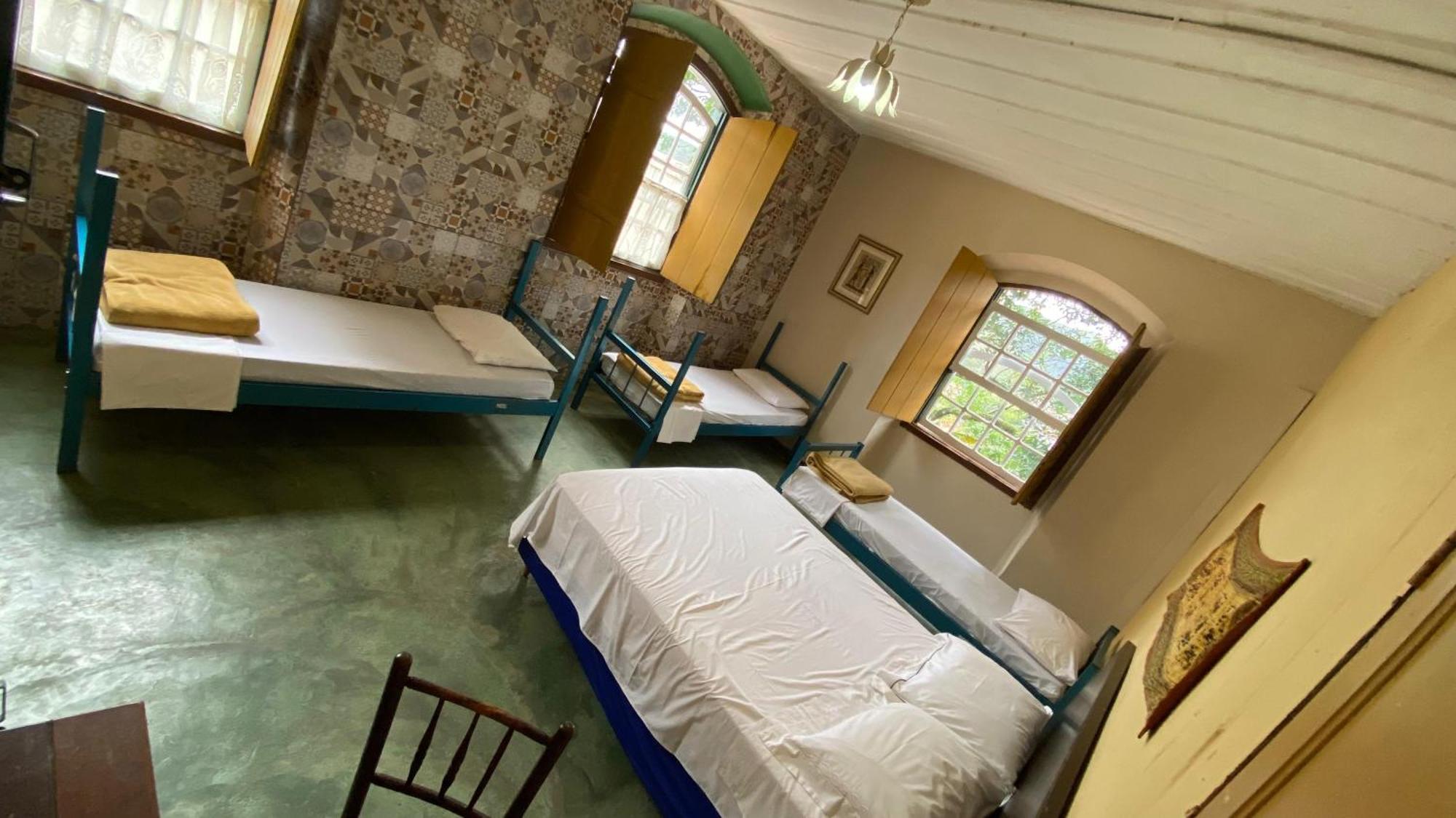 Brumas Ouro Preto Hostel E Pousada ภายนอก รูปภาพ